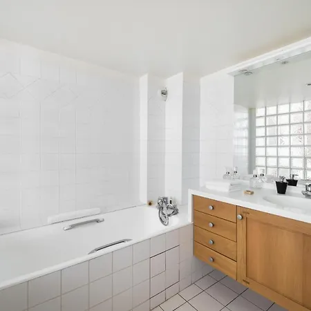 Rue De Thorigny Loft By Onefinestay Apartment *